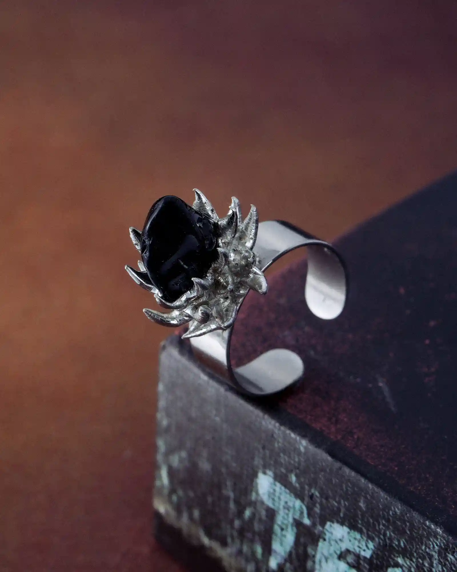 Shadowthorn, Dark Spiked Obsidian Ring