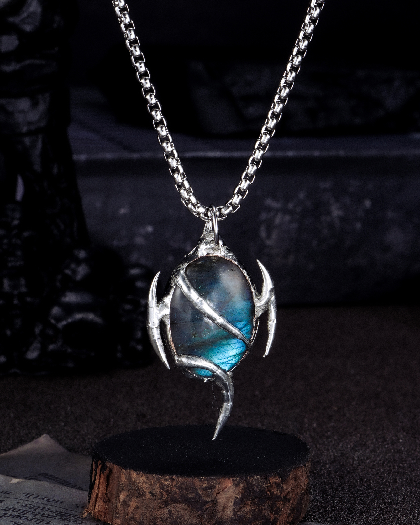 Lunar Lash, Enchanted Labradorite Necklace