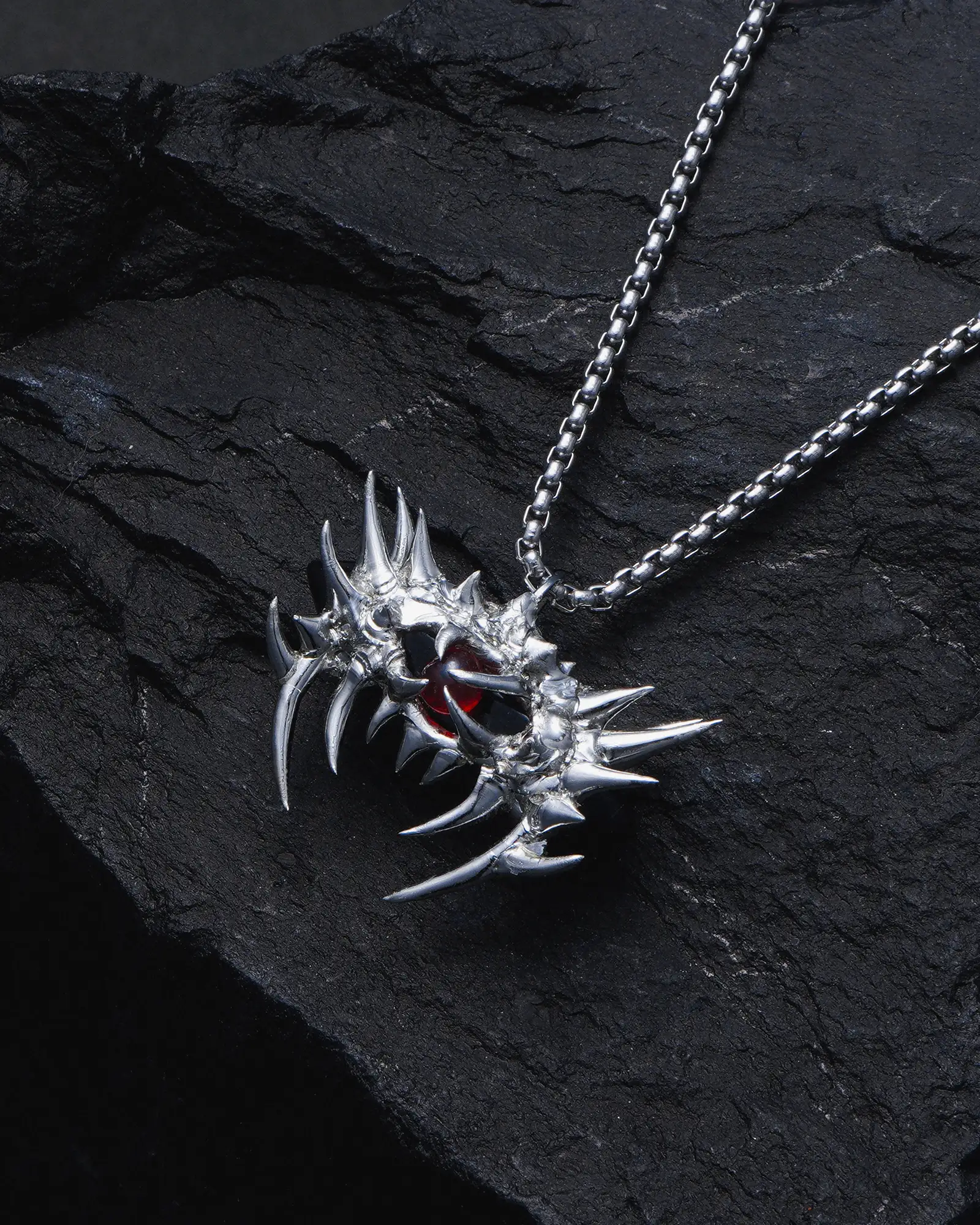 Crimson Panoptes, Uncanny Soldered Garnet Necklace - view 3