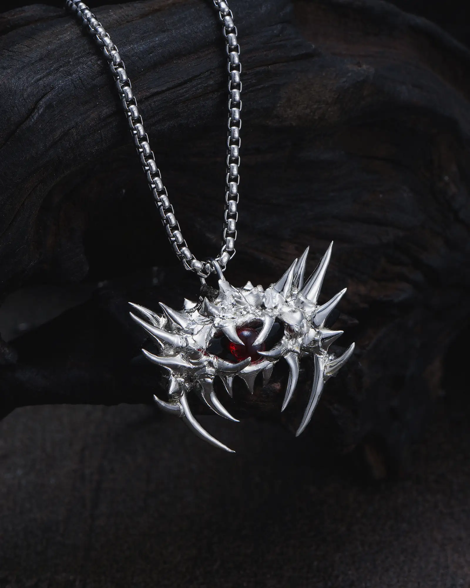 Crimson Panoptes, Uncanny Soldered Garnet Necklace - view 5