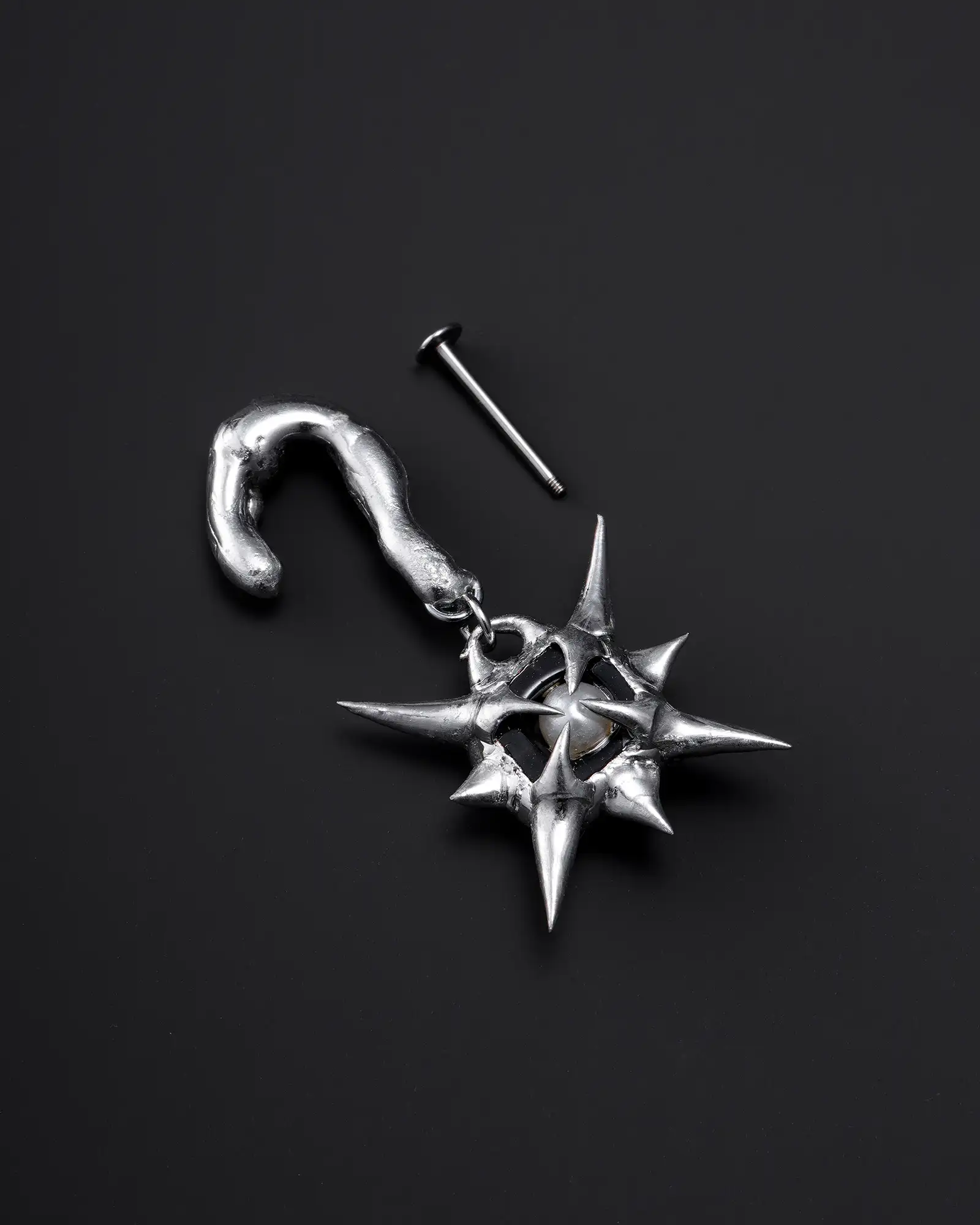 [One Earring Only] Unanswered, Black Crystal Question Mark Earring - view 5
